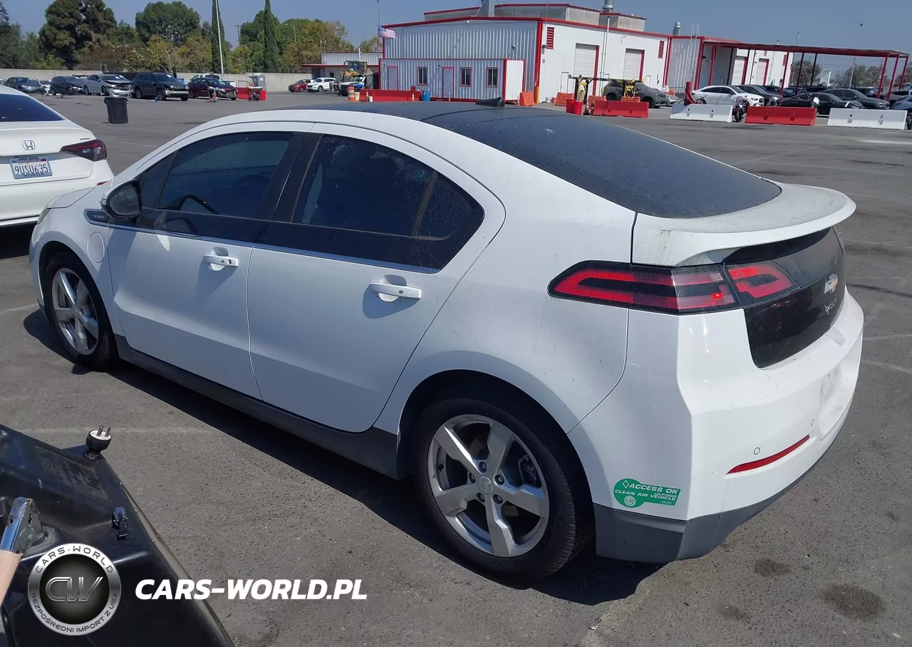 2012 Chevrolet Volt VIN:1G1RH6E4XCU126662 - 3