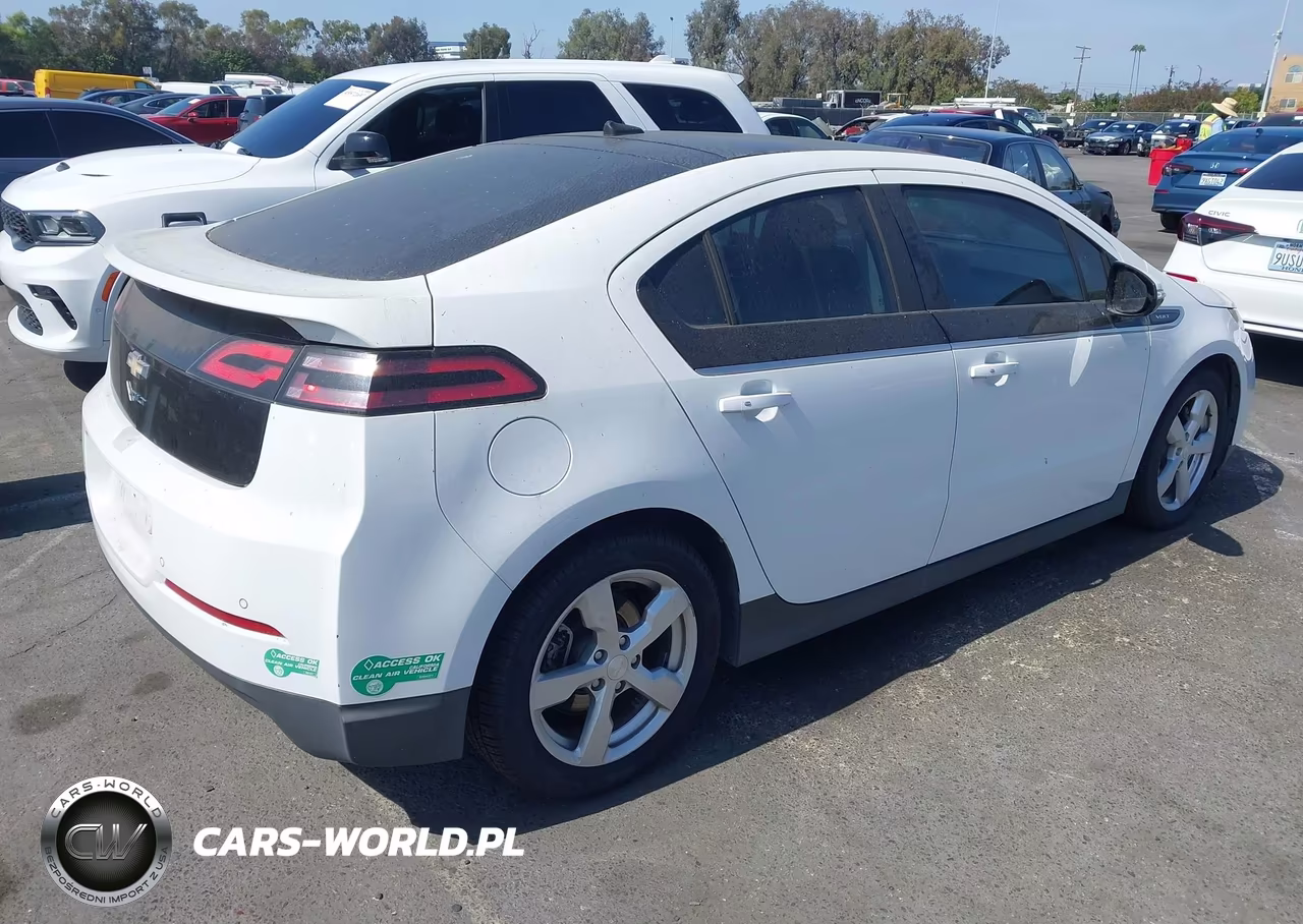 2012 Chevrolet Volt VIN:1G1RH6E4XCU126662 - 4