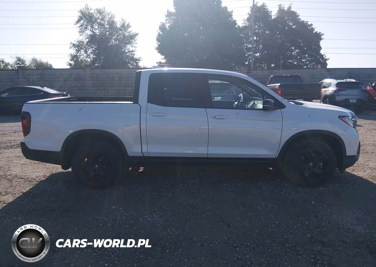 2023 Honda Ridgeline Black Edition VIN:5FPYK3F84PB008326 - 13