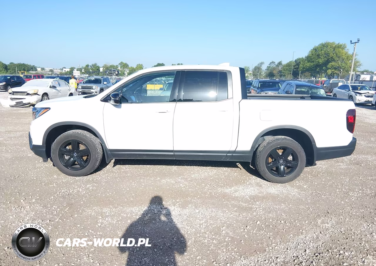 2023 Honda Ridgeline Black Edition VIN:5FPYK3F84PB008326 - 14