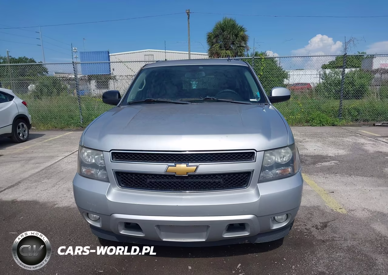2012 Chevrolet Suburban Lt VIN:1GNSCJE02CR240382 - 12