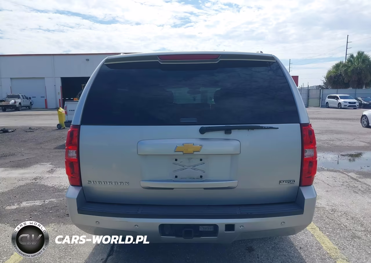 2012 Chevrolet Suburban Lt VIN:1GNSCJE02CR240382 - 16