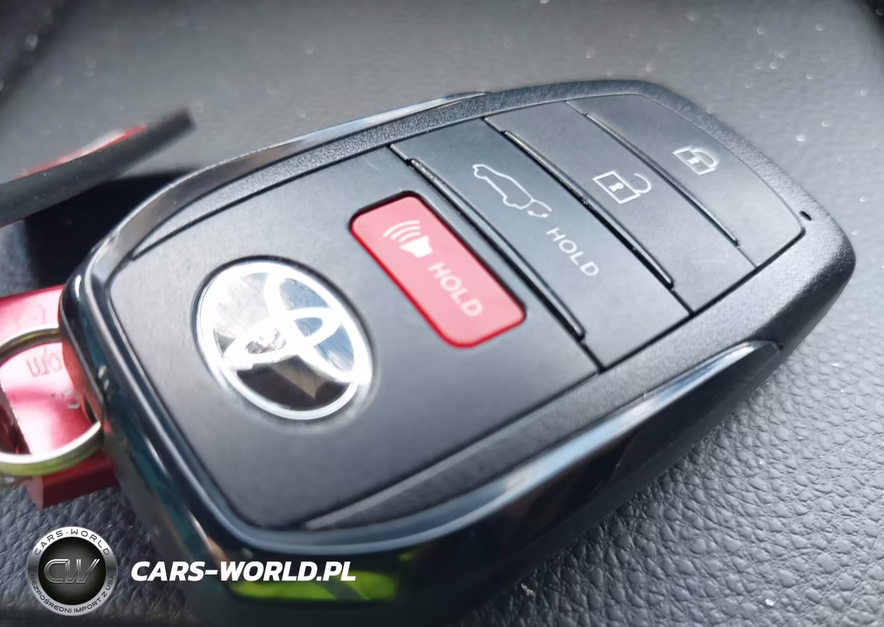 2026 Toyota Prius Plug-In Hybrid Xse Premium VIN:JTDACACU9T3061608 - 11