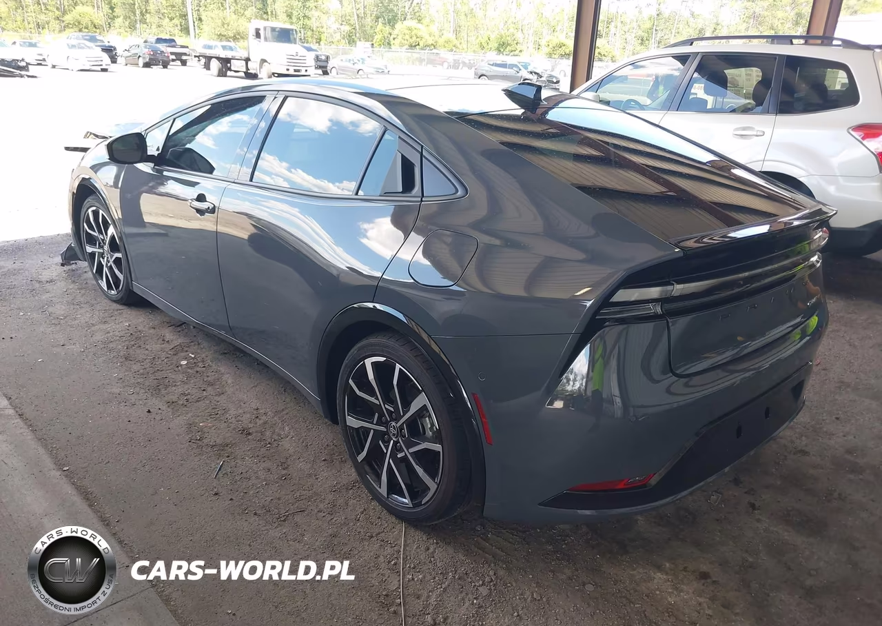 2026 Toyota Prius Plug-In Hybrid Xse Premium VIN:JTDACACU9T3061608 - 3
