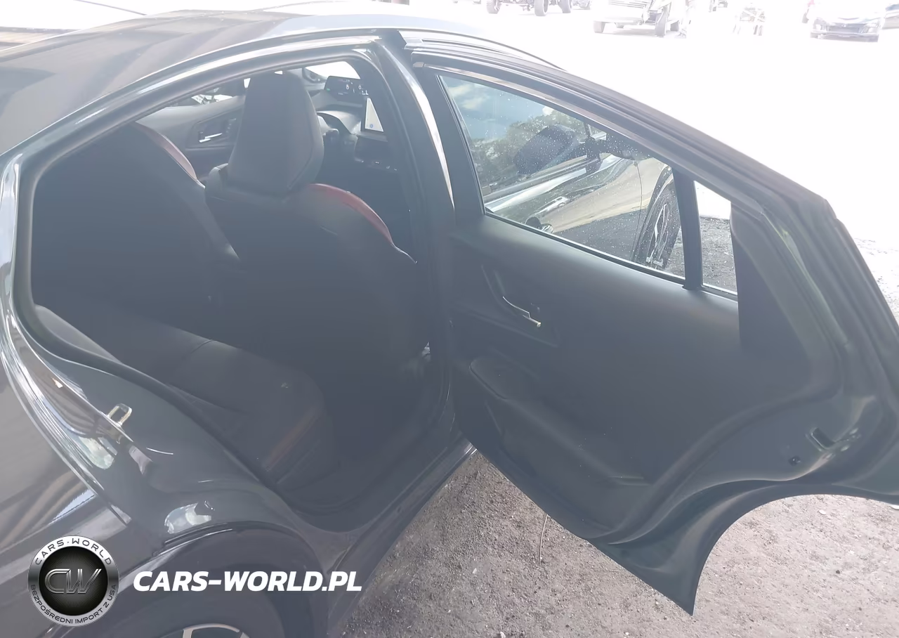 2026 Toyota Prius Plug-In Hybrid Xse Premium VIN:JTDACACU9T3061608 - 8