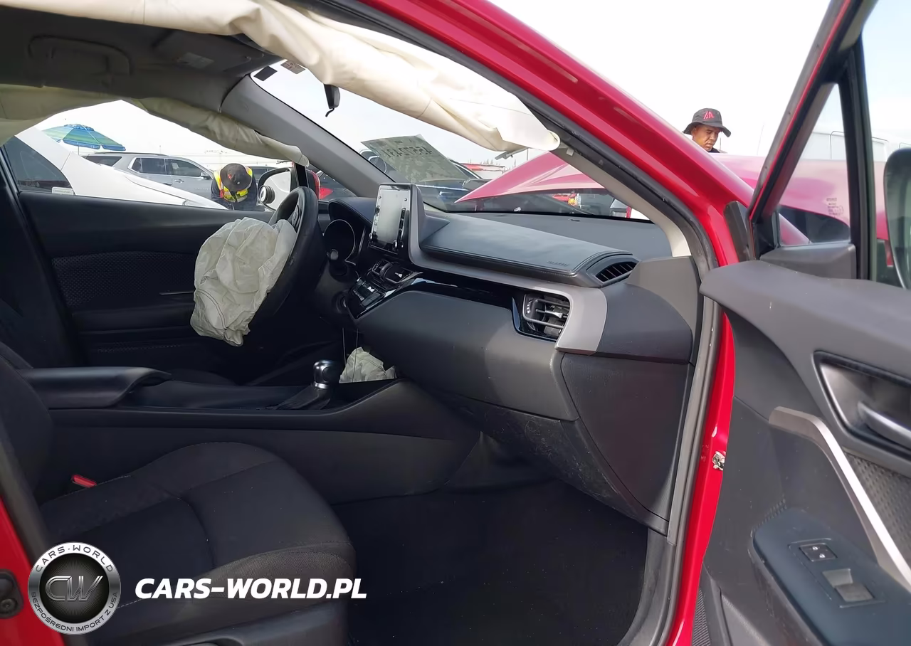 2020 Toyota C-Hr Le VIN:NMTKHMBX1LR104483 - 5
