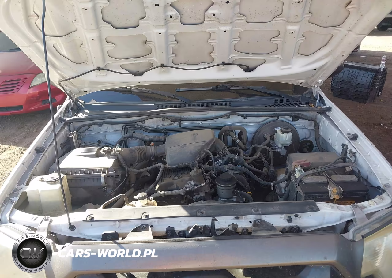 2013 Toyota Tacoma VIN:5TFNX4CN5DX028700 - 10