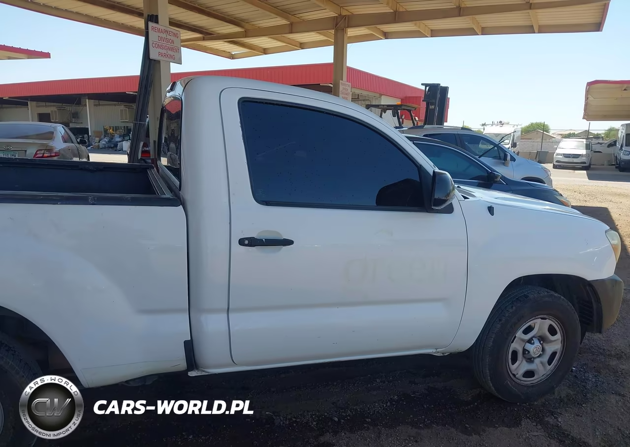 2013 Toyota Tacoma VIN:5TFNX4CN5DX028700 - 13