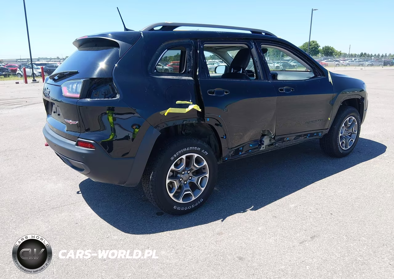 2021 Jeep Cherokee Trailhawk 4X4 VIN:1C4PJMBXXMD142576 - 4