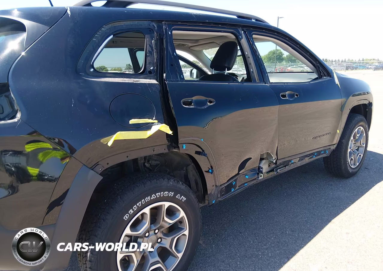 2021 Jeep Cherokee Trailhawk 4X4 VIN:1C4PJMBXXMD142576 - 6