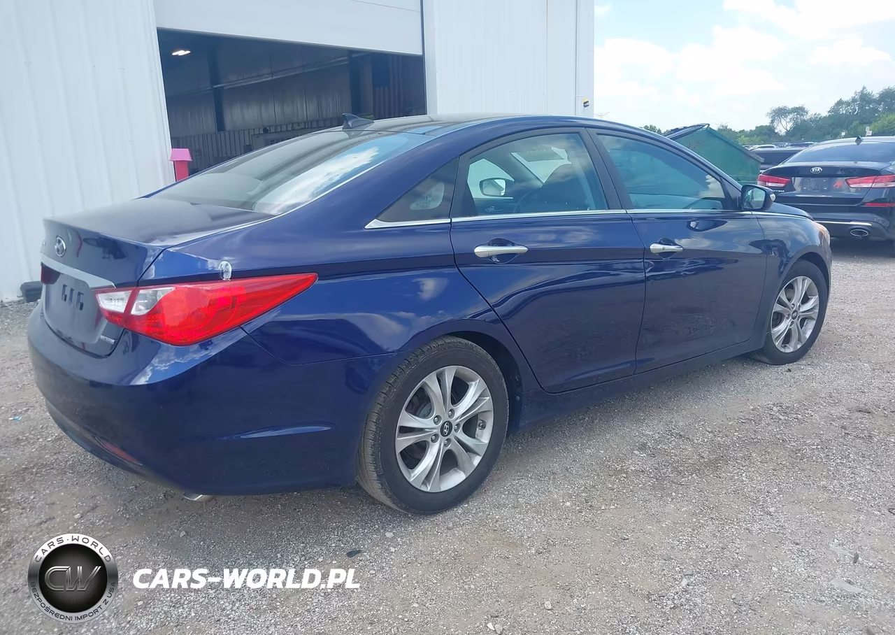 2013 Hyundai Sonata Limited VIN:5NPEC4AC4DH712825 - 4