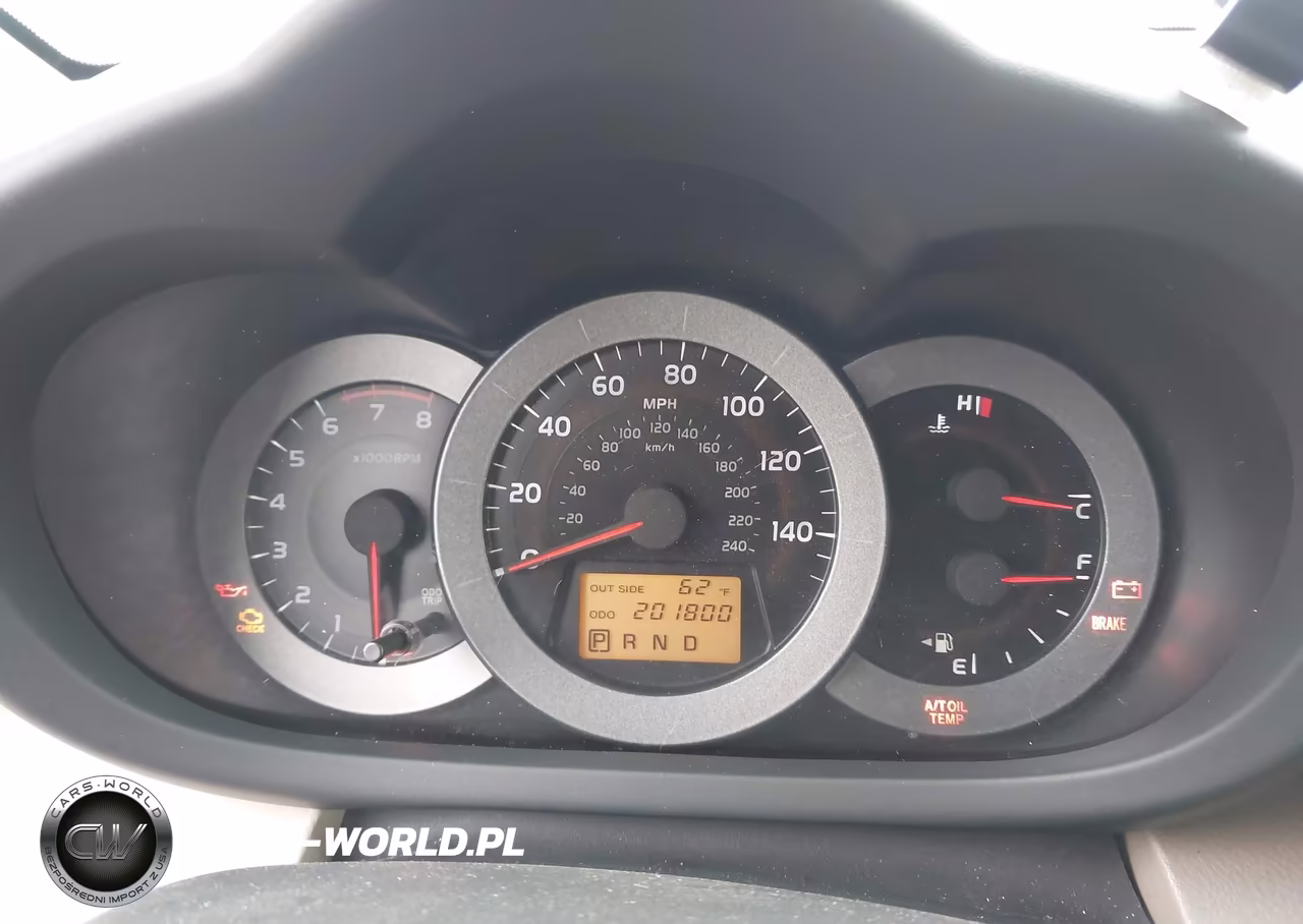 2007 Toyota Rav4 Base V6 (A5) VIN:JTMBK33V475034385 - 7