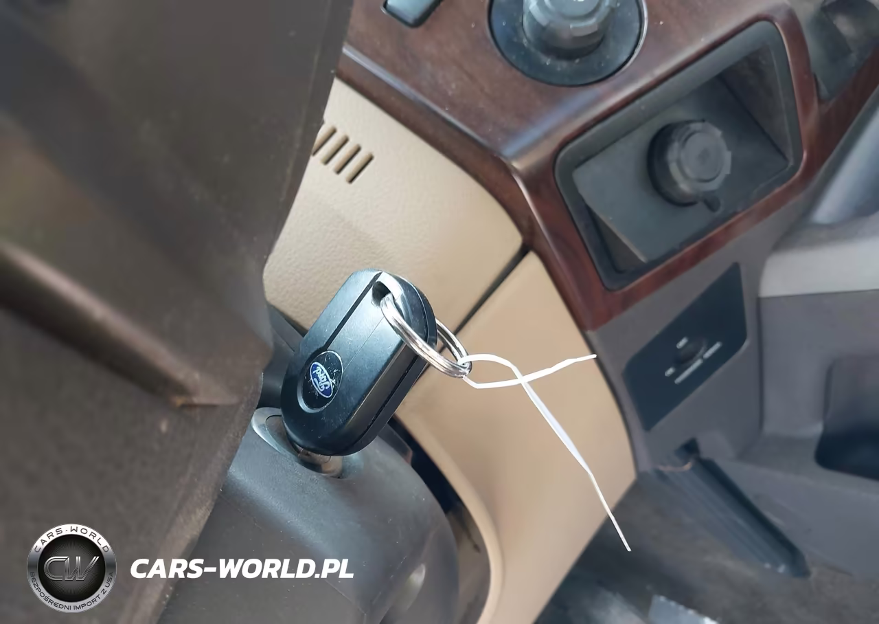 2015 Ford F250 Super Duty VIN:1FT7X2B60FEA31932 - 11