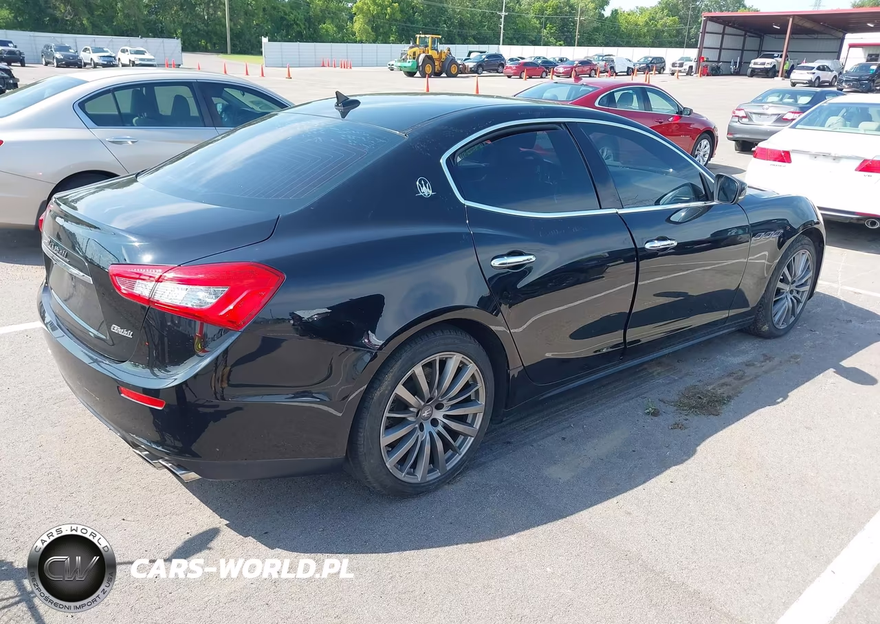 2017 Maserati Ghibli VIN:ZAM57XSAXH1242750 - 4