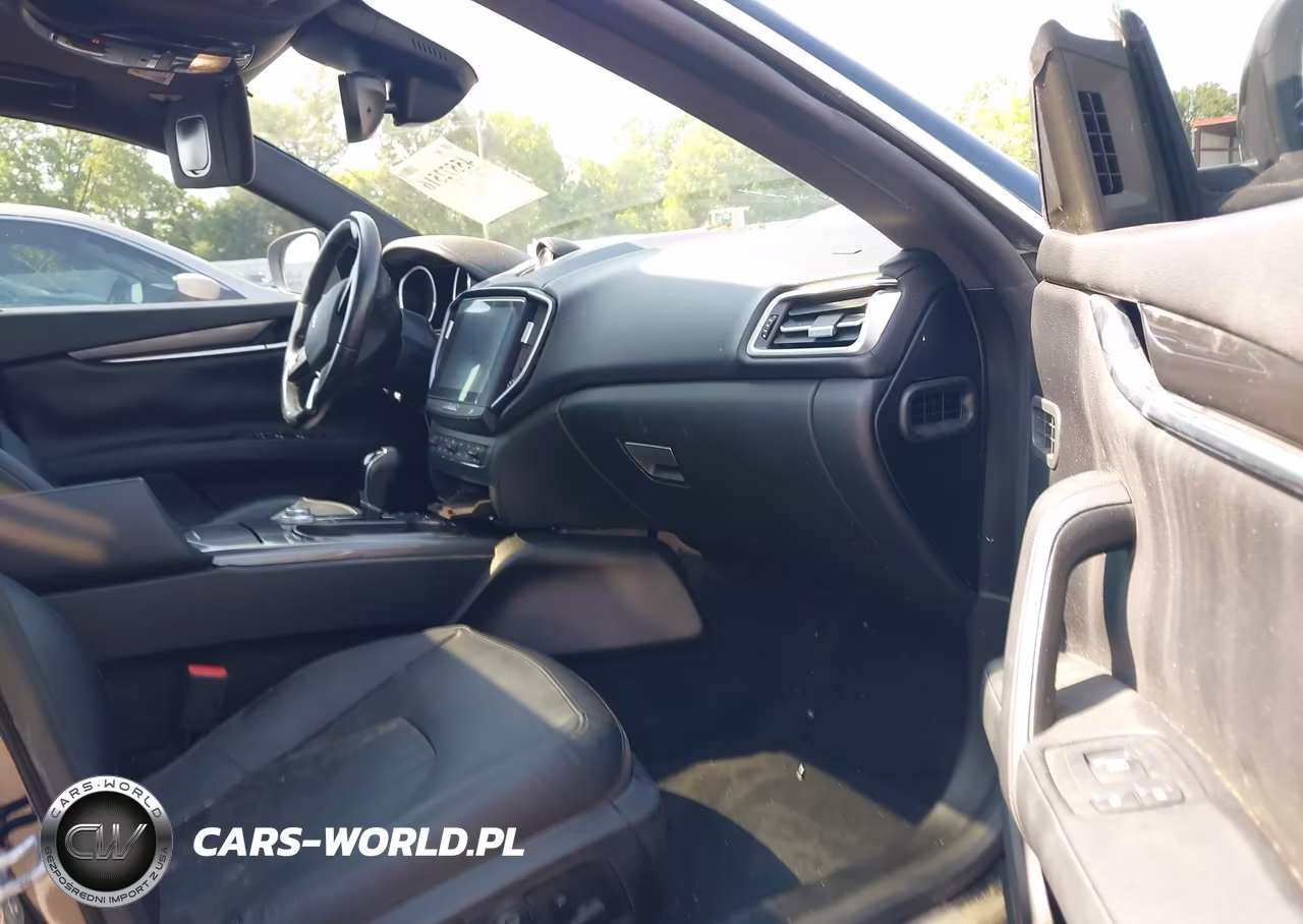 2017 Maserati Ghibli VIN:ZAM57XSAXH1242750 - 5
