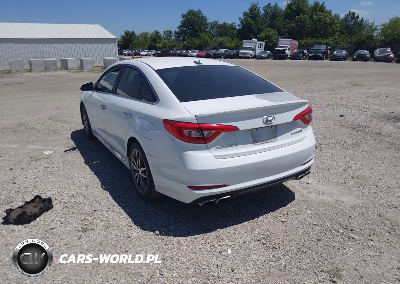 2015 Hyundai Sonata Sport 2.0T VIN:5NPE34AB7FH199337 - 3
