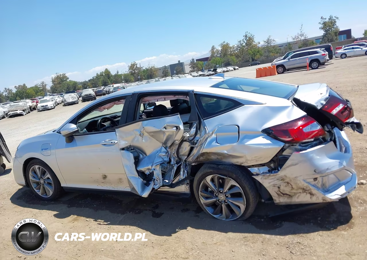 2019 Honda Clarity Plug-In Hybrid Touring VIN:JHMZC5F30KC001744 - 14