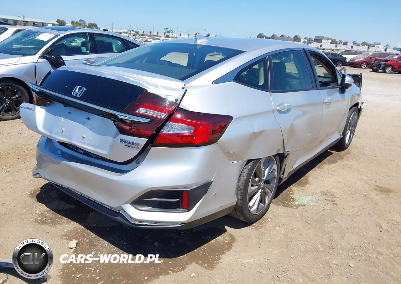 2019 Honda Clarity Plug-In Hybrid Touring VIN:JHMZC5F30KC001744 - 4