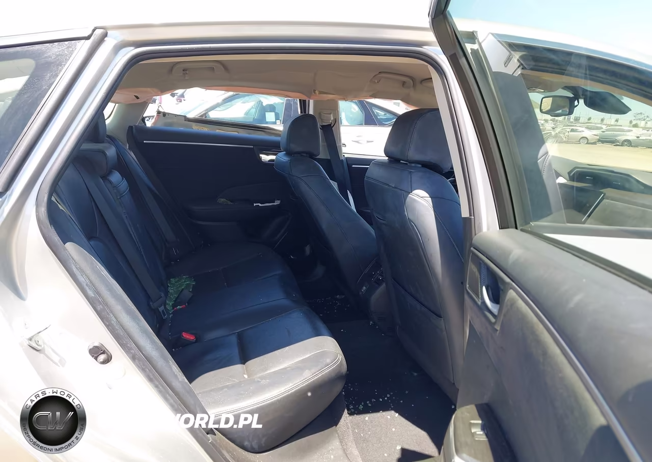 2019 Honda Clarity Plug-In Hybrid Touring VIN:JHMZC5F30KC001744 - 8