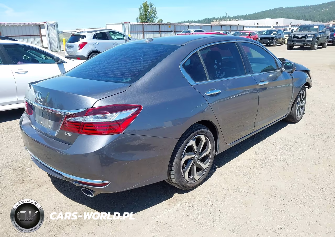 2017 Honda Accord Ex-L V6 VIN:1HGCR3F88HA022286 - 4