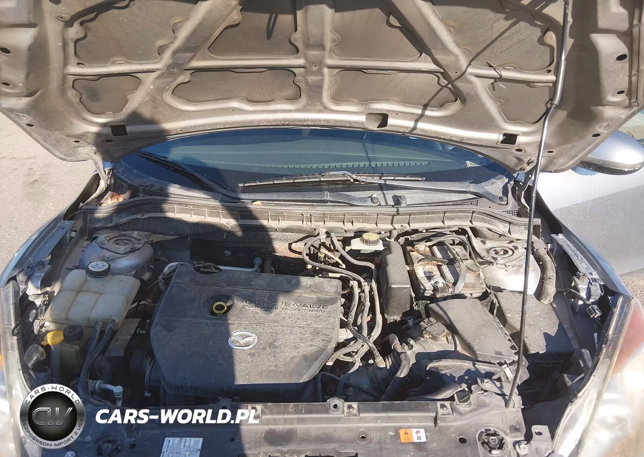 2011 Mazda Mazda3 I Touring VIN:JM1BL1VG0B1470305 - 10