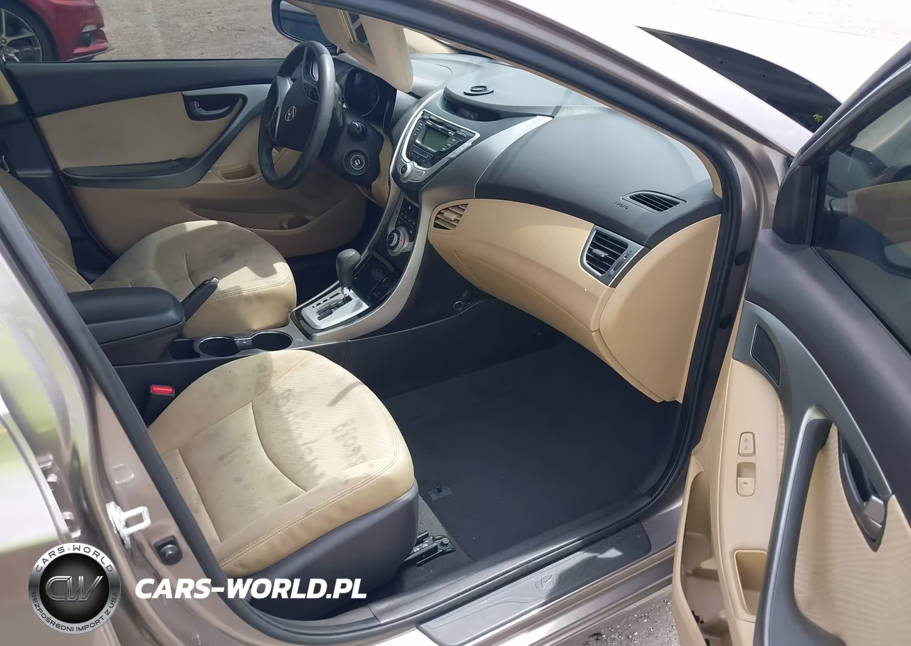 2012 Hyundai Elantra Gls VIN:5NPDH4AE1CH136088 - 5