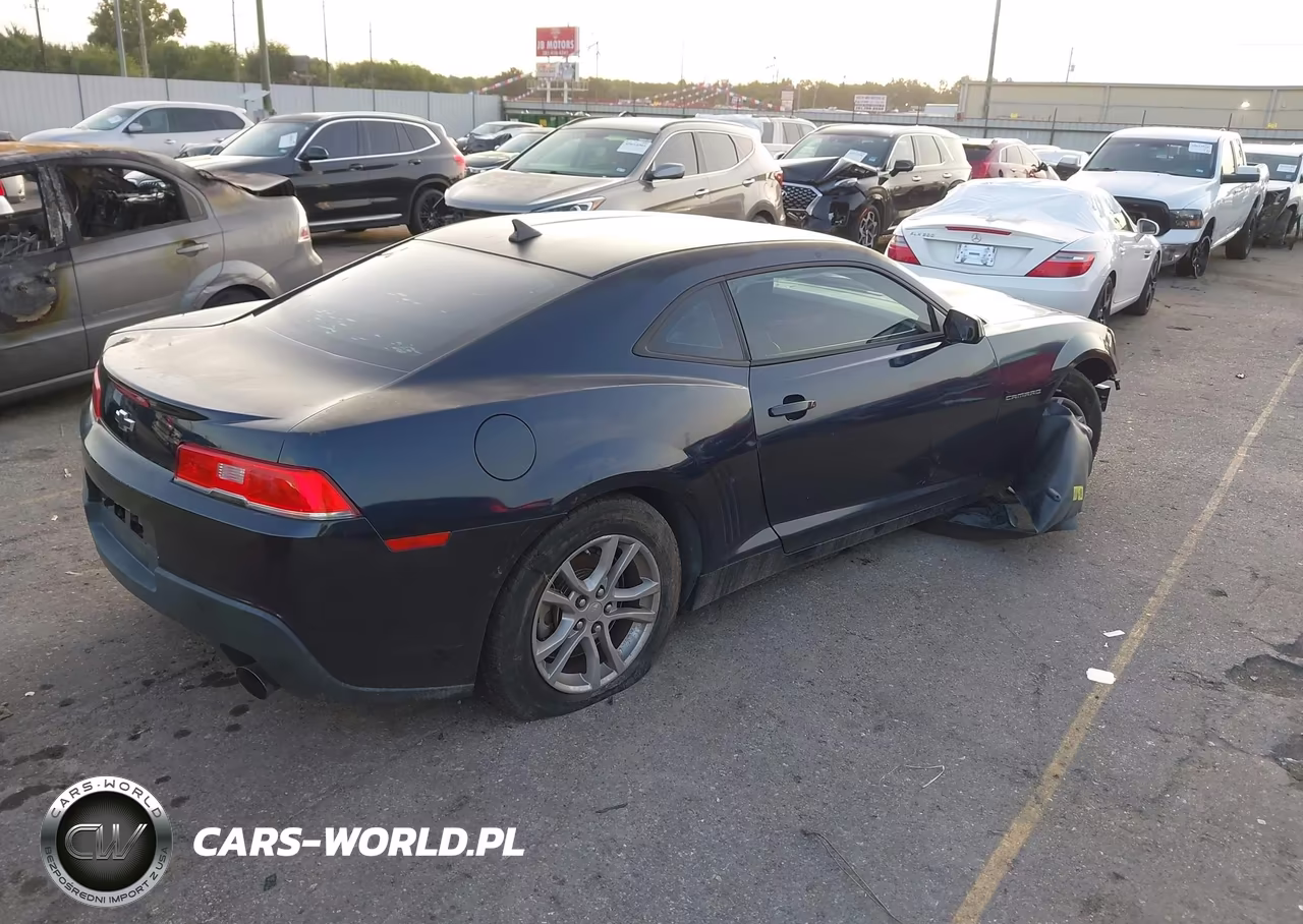 2015 Chevrolet Camaro 2Ls VIN:2G1FB1E31F9220414 - 4