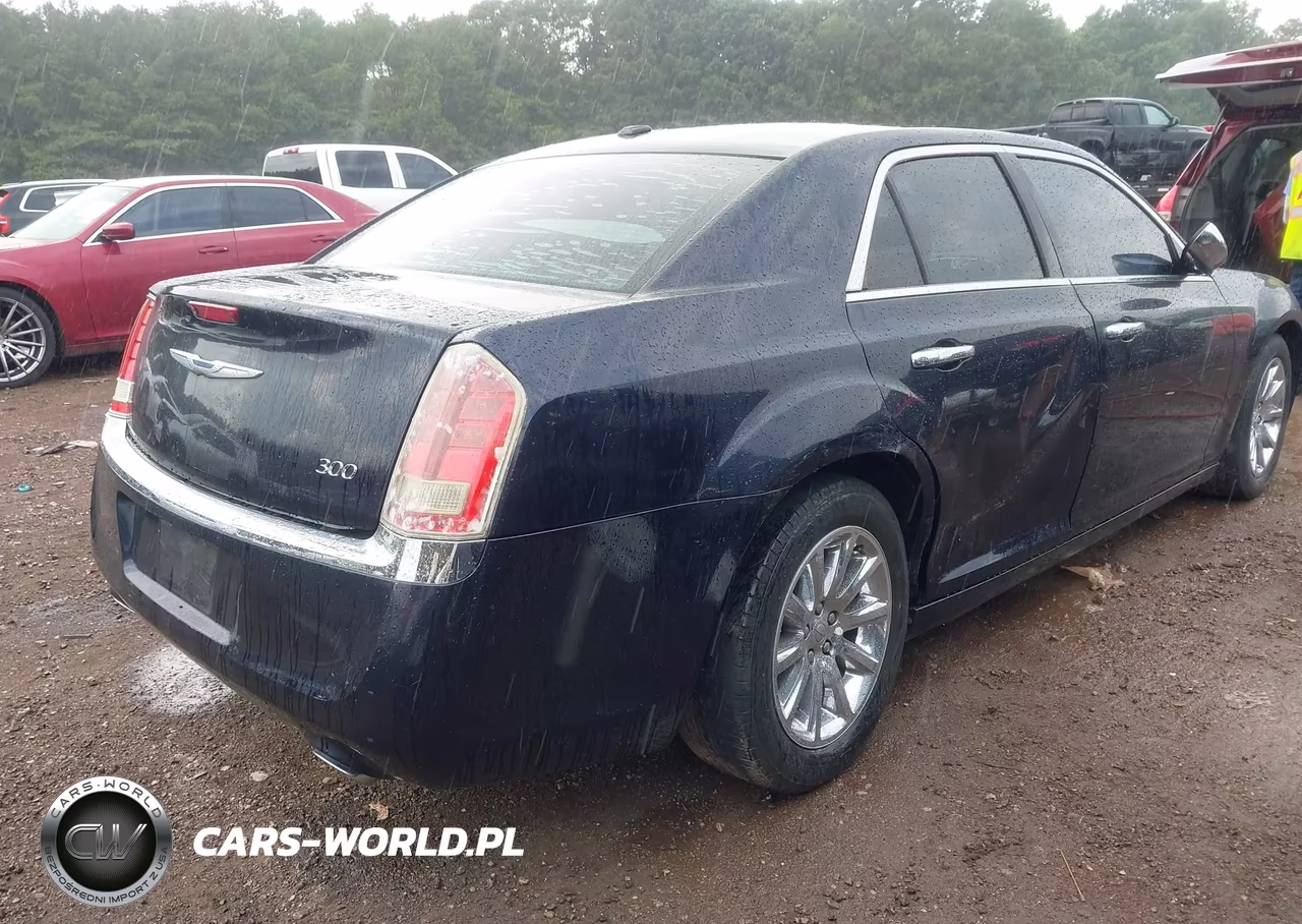 2012 Chrysler 300 Limited VIN:2C3CCACG8CH138666 - 4