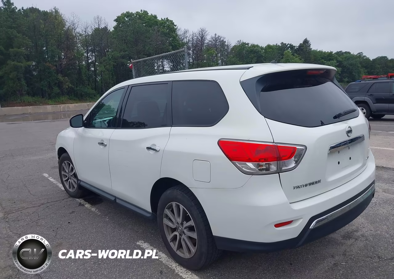 2014 Nissan Pathfinder S VIN:5N1AR2MM1EC714952 - 3