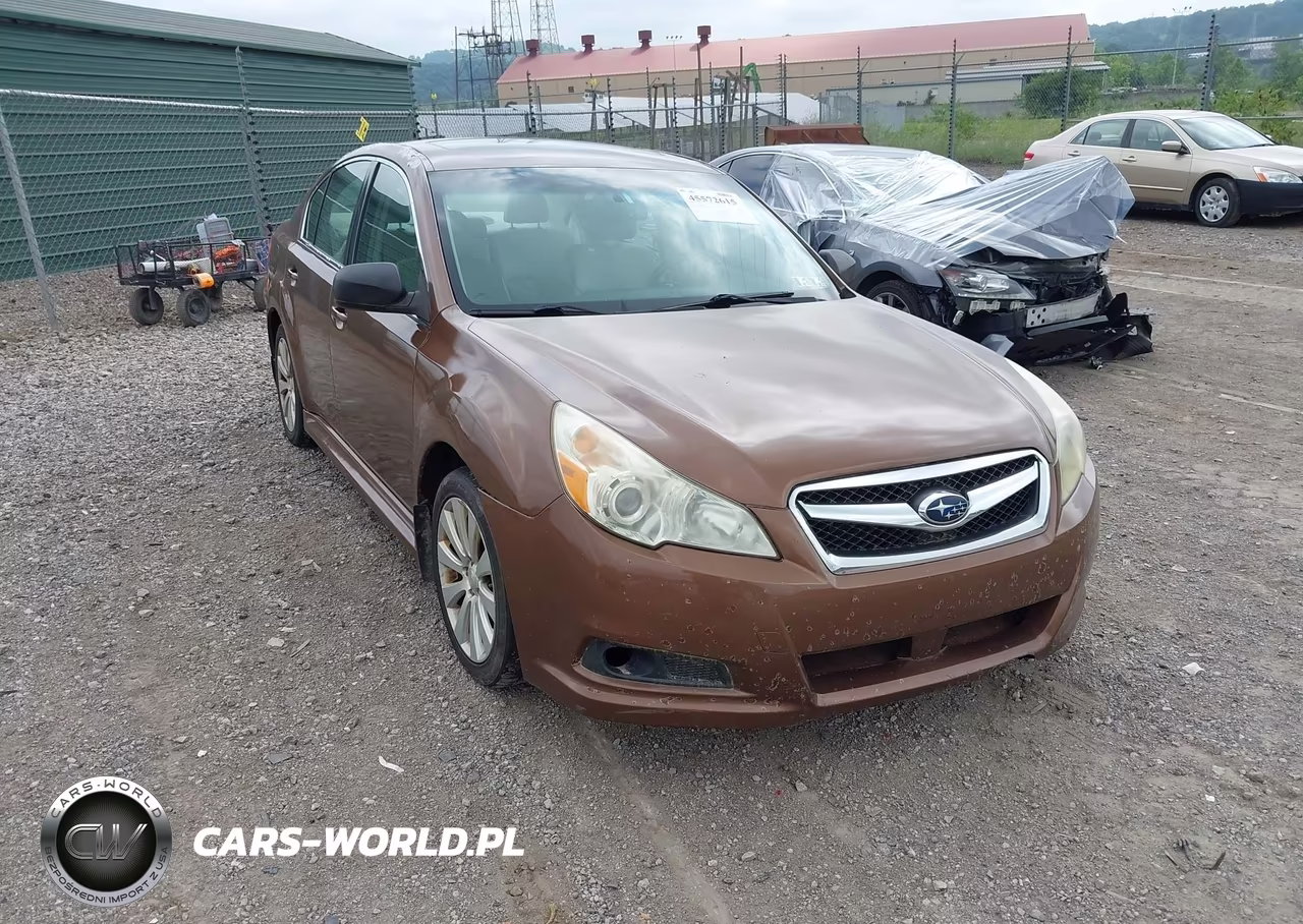 2011 Subaru Legacy 2.5I Limited – zdjęcie 1 z 11