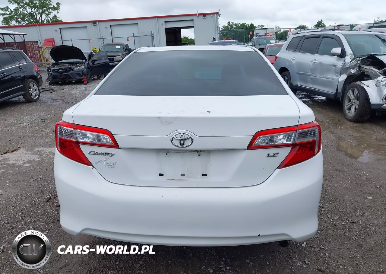 2012 Toyota Camry Le VIN:4T1BF1FKXCU577049 - 16
