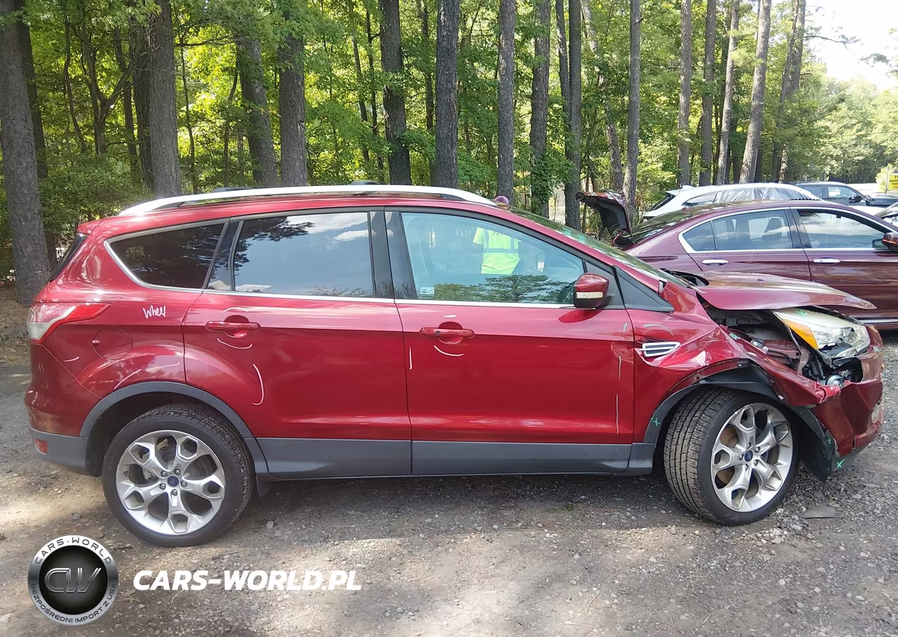 2015 Ford Escape Titanium VIN:1FMCU9J94FUB89588 - 13