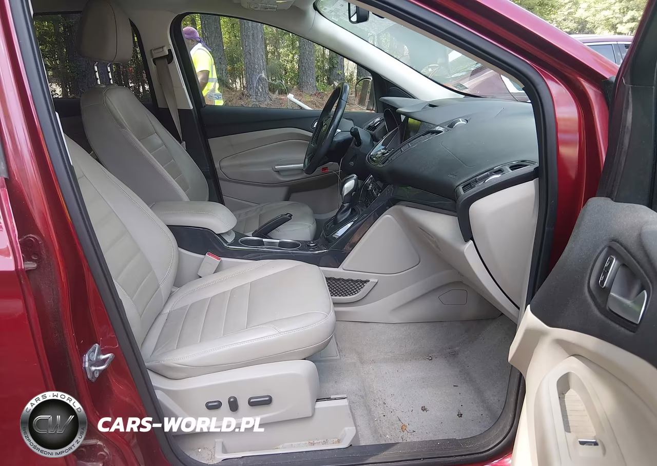 2015 Ford Escape Titanium VIN:1FMCU9J94FUB89588 - 5