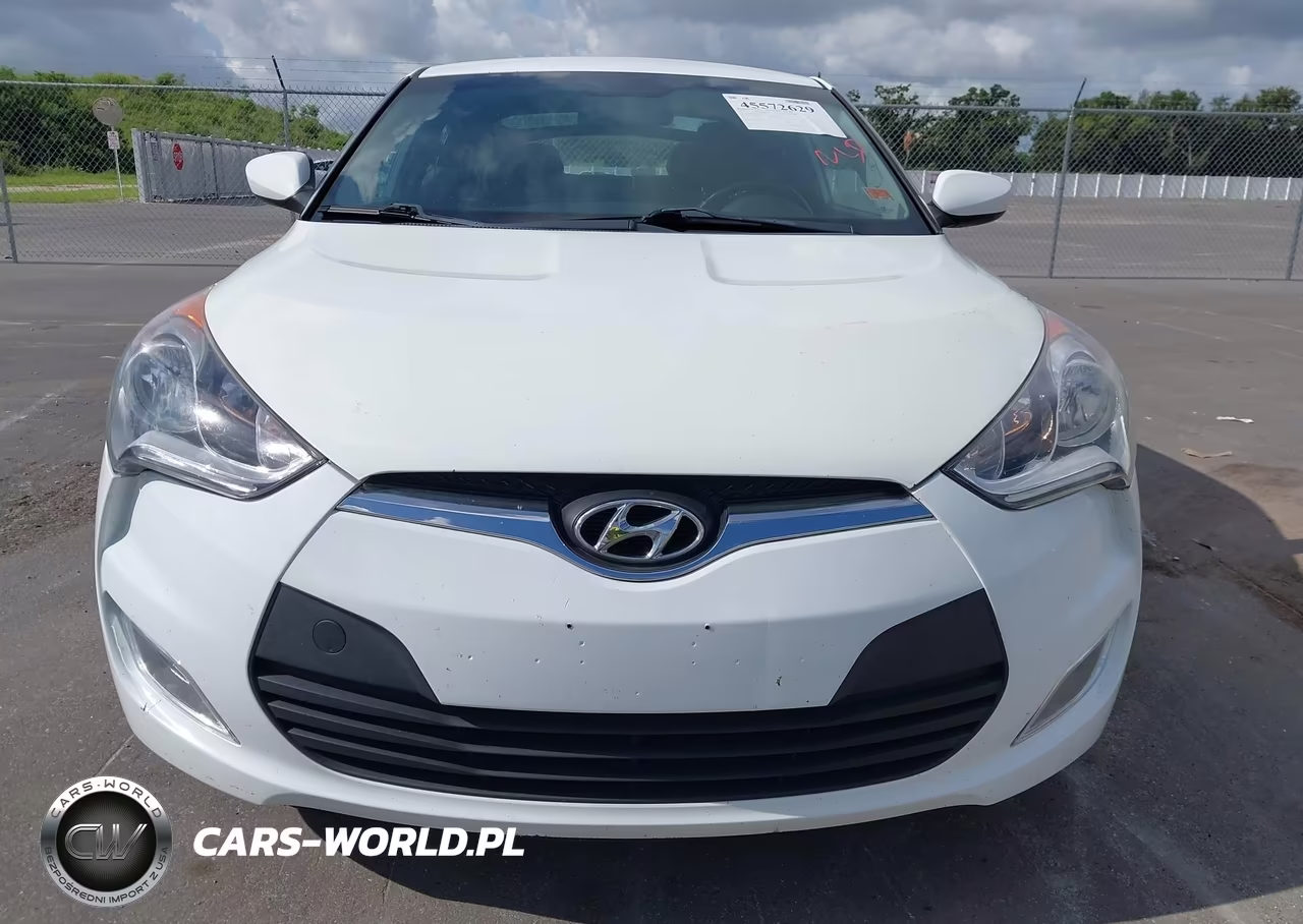 2017 Hyundai Veloster VIN:KMHTC6AD6HU312753 - 6
