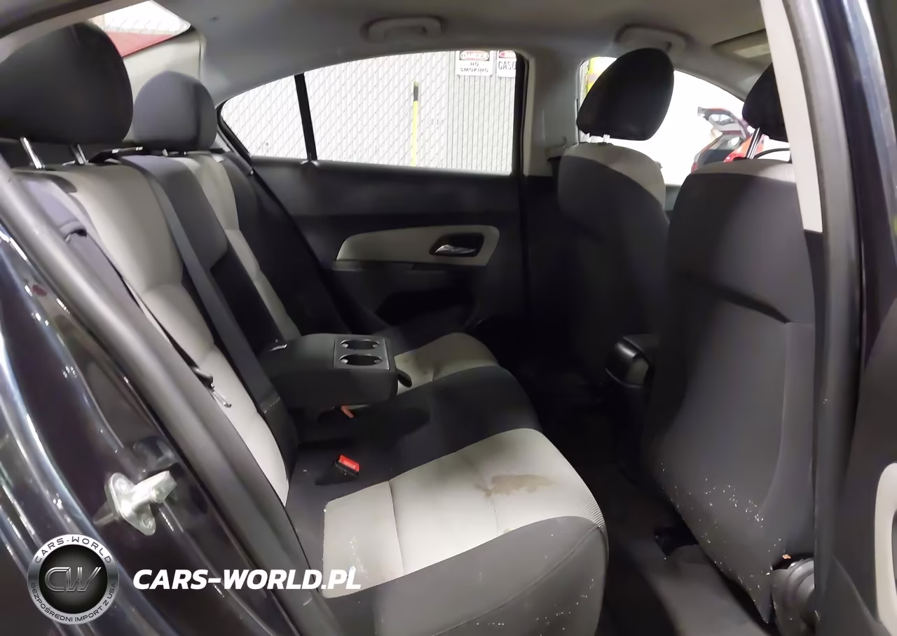 2014 Chevrolet Cruze Ls Auto VIN:1G1PA5SHXE7484990 - 8