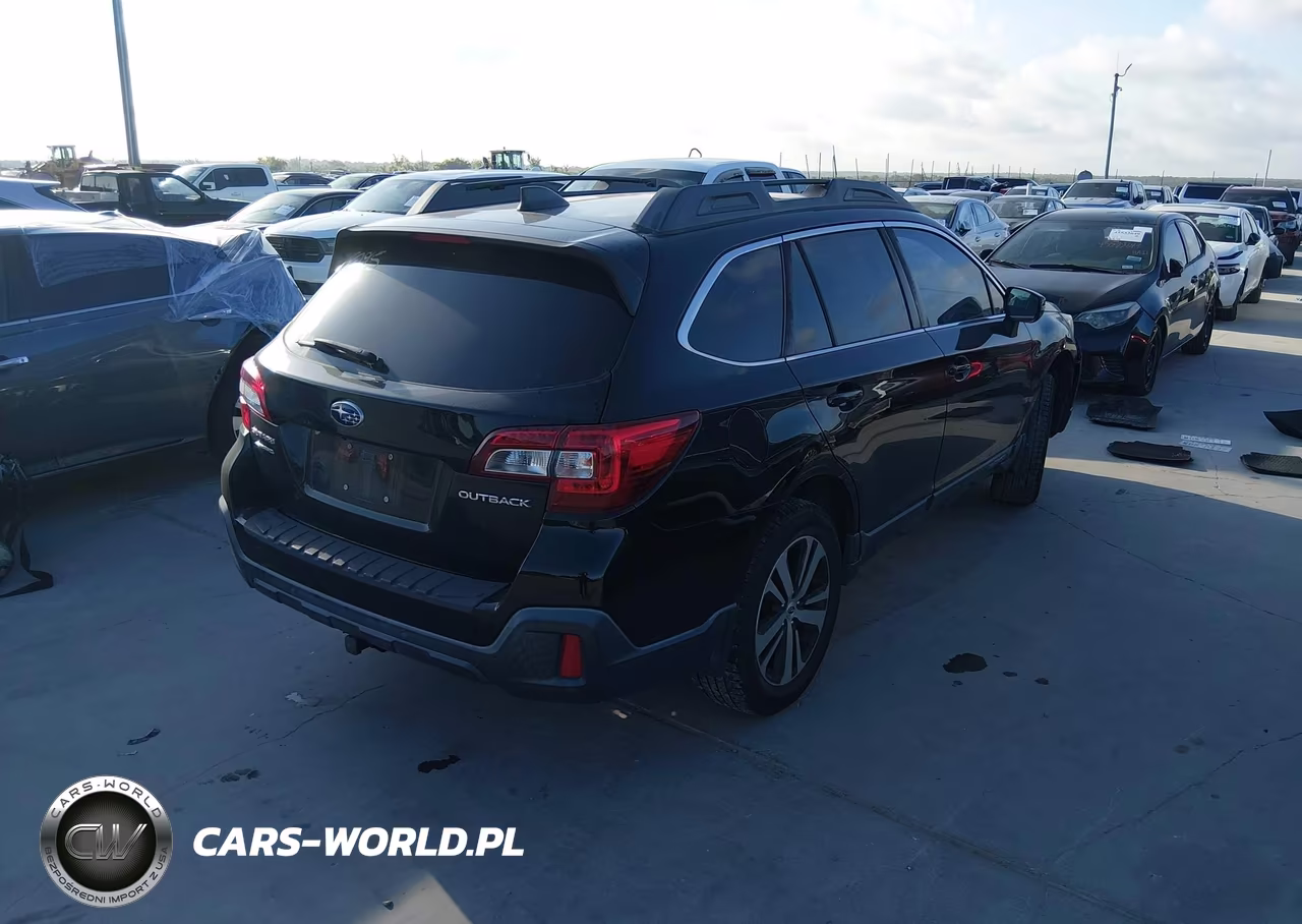 2018 Subaru Outback 2.5I Limited VIN:4S4BSANC8J3250951 - 4