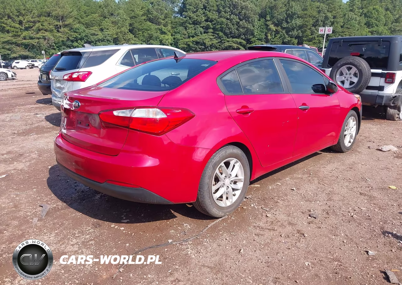 2016 Kia Forte Lx VIN:KNAFK4A61G5573594 - 4