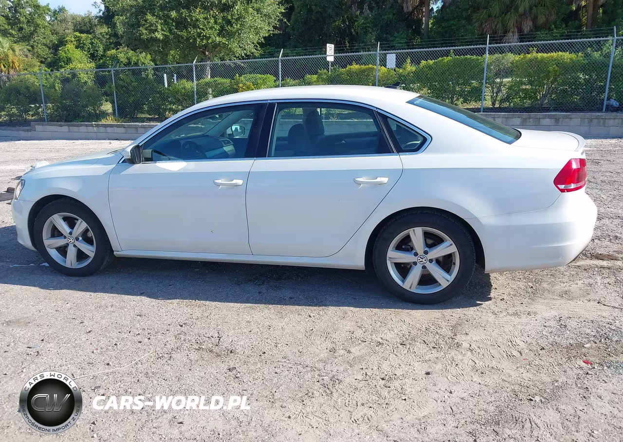 2014 Volkswagen Passat 1.8T Se VIN:1VWBT7A3XEC121204 - 14