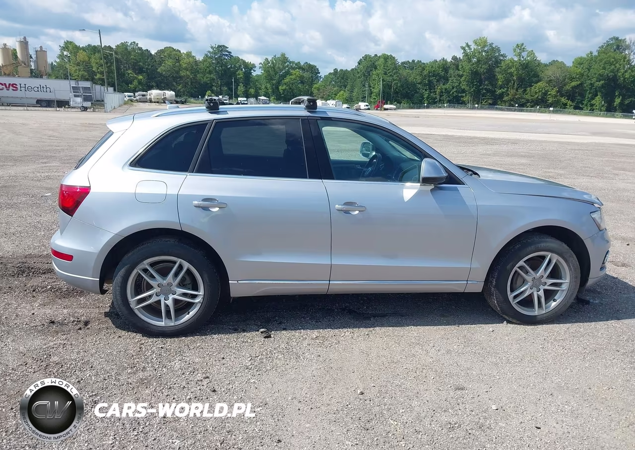 2015 Audi Q5 2.0T Premium VIN:WA1LFAFP4FA093981 - 13