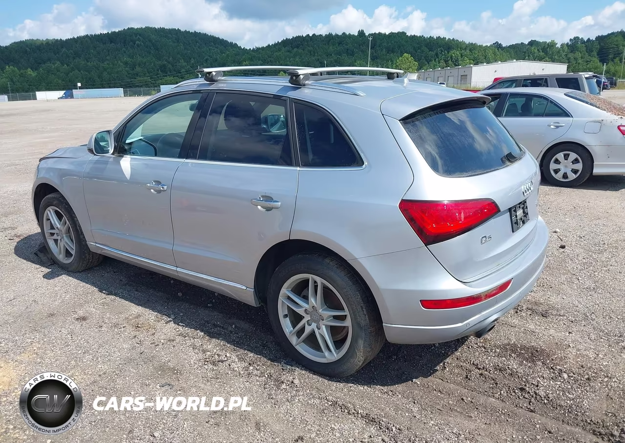 2015 Audi Q5 2.0T Premium VIN:WA1LFAFP4FA093981 - 3