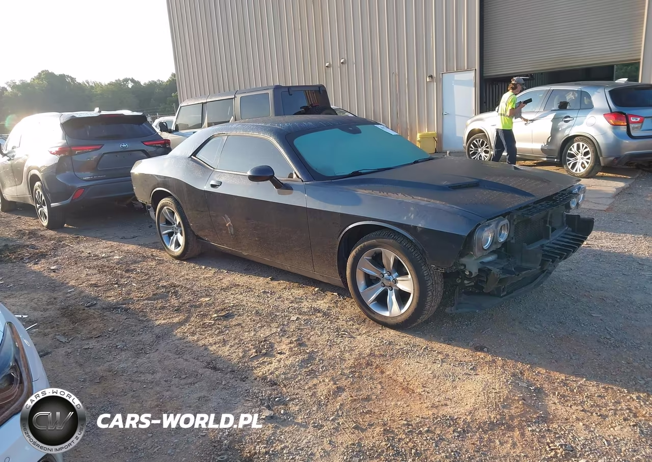 2017 Dodge Challenger Sxt
