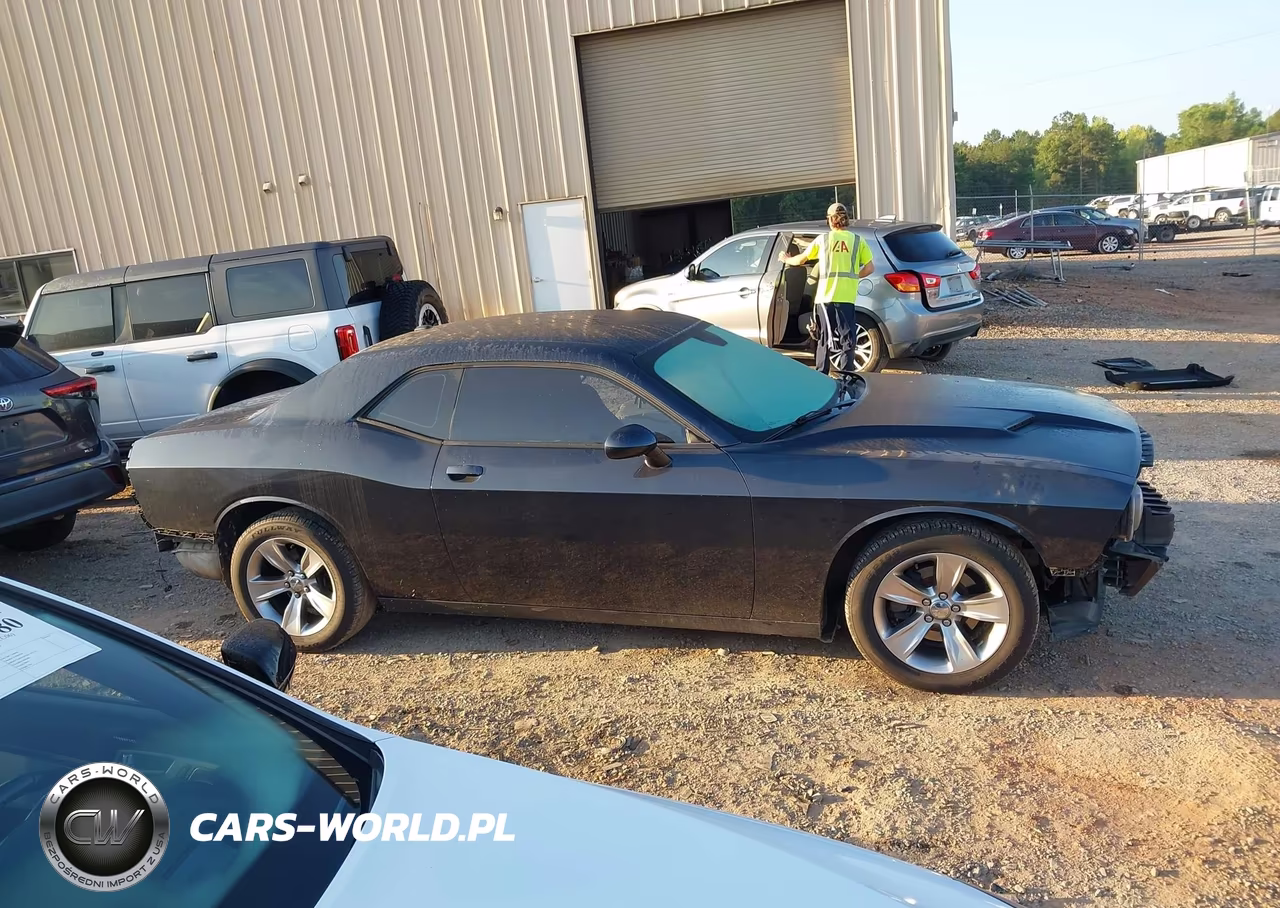 2017 Dodge Challenger Sxt VIN:2C3CDZAG0HH587460 - 13