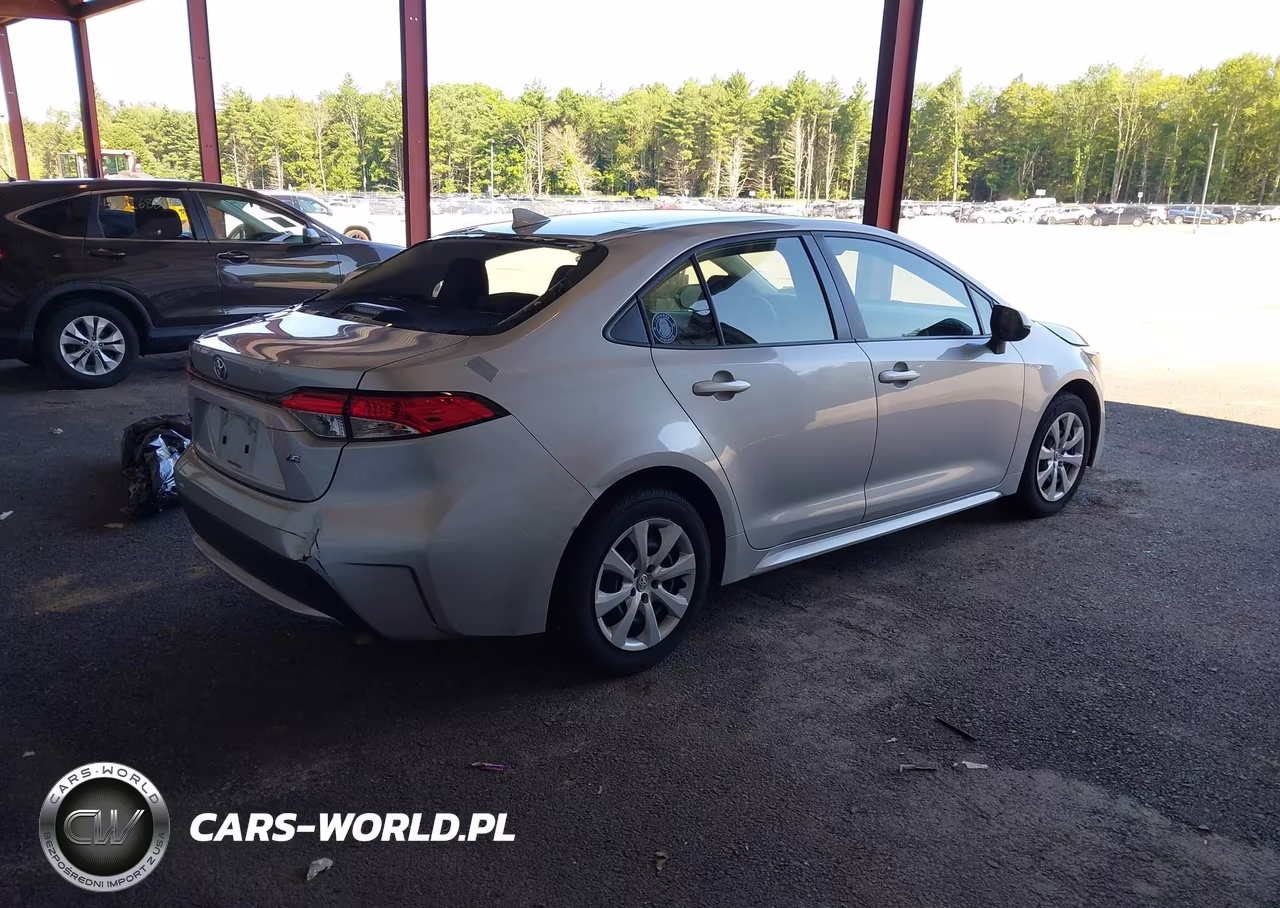 2022 Toyota Corolla Le VIN:JTDEPMAE5N3009141 - 4