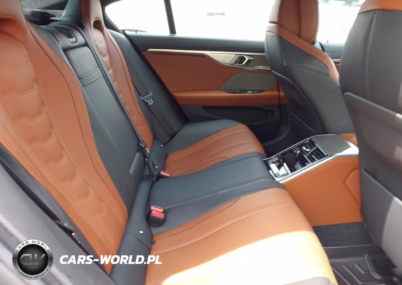 2023 BMW 840 Gran Coupe I xDrive VIN:WBAGV4C07PCL62349 - 8
