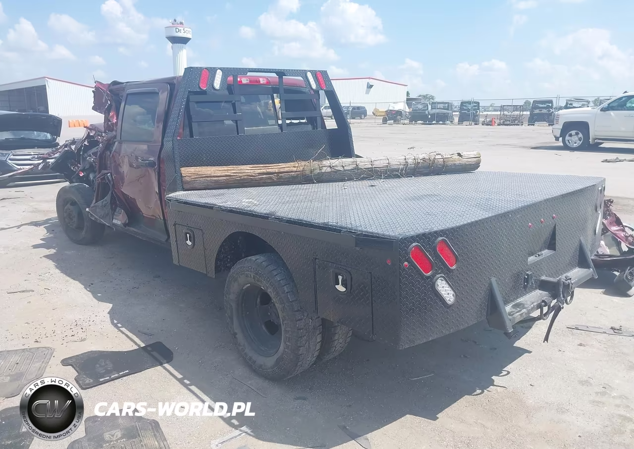 2019 Ram 3500 Tradesman VIN:3C63RRGL5KG555796 - 3