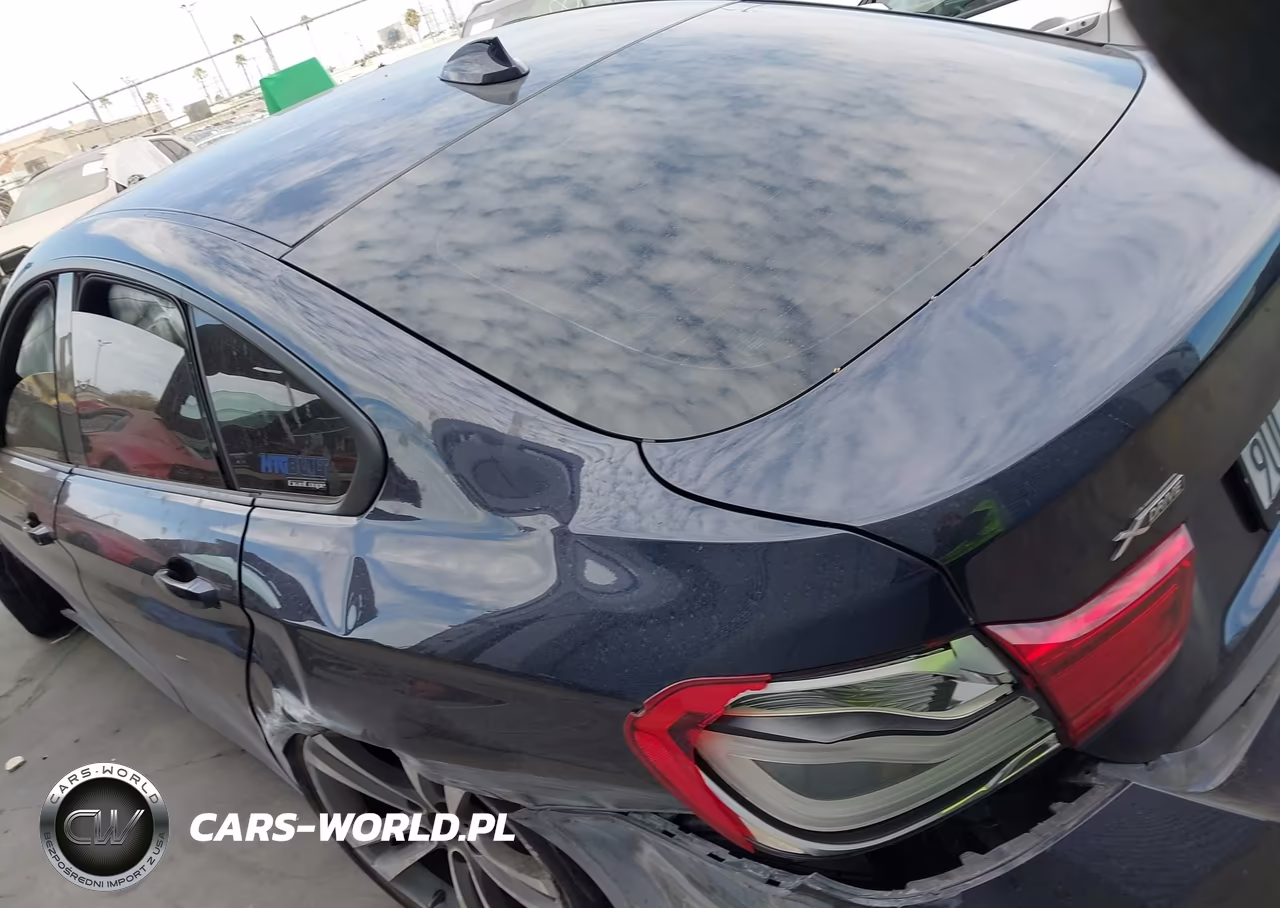 2018 BMW 440I Gran Coupe xDrive VIN:WBA4J7C57JBH15569 - 3