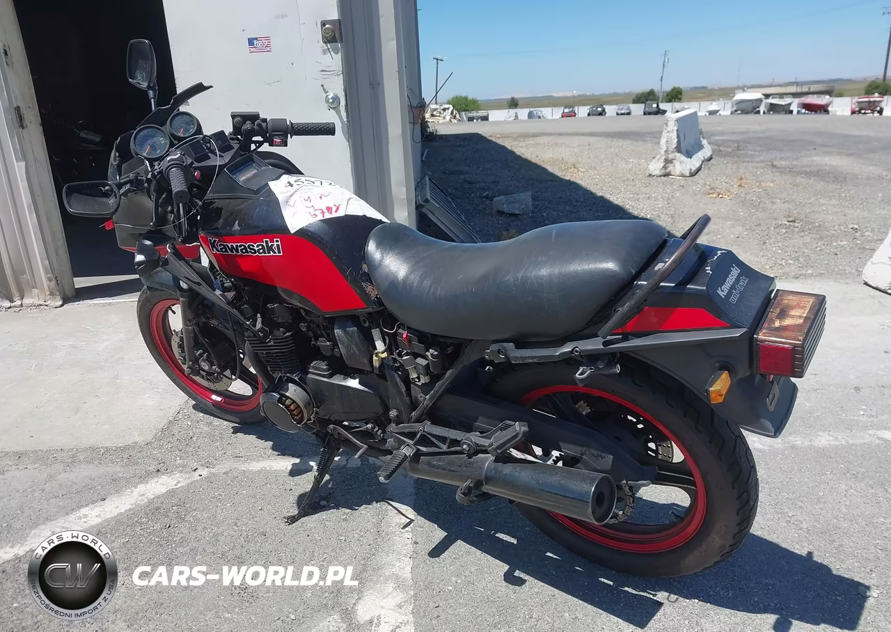 1985 Kawasaki Zx550 VIN:JKAZXFA14FA011187 - 3
