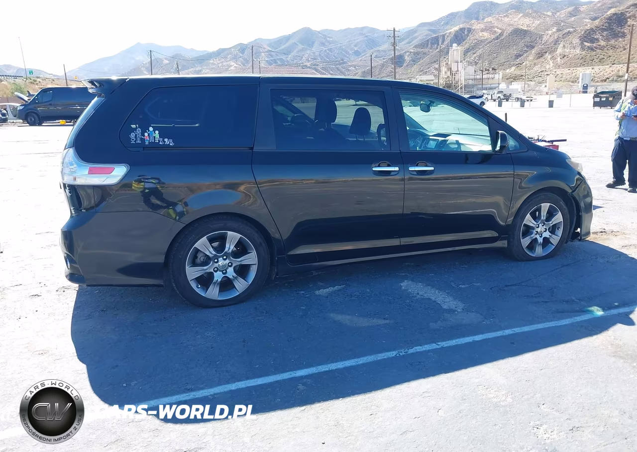 2014 Toyota Sienna Se 8 Passenger VIN:5TDXK3DC2ES500177 - 13
