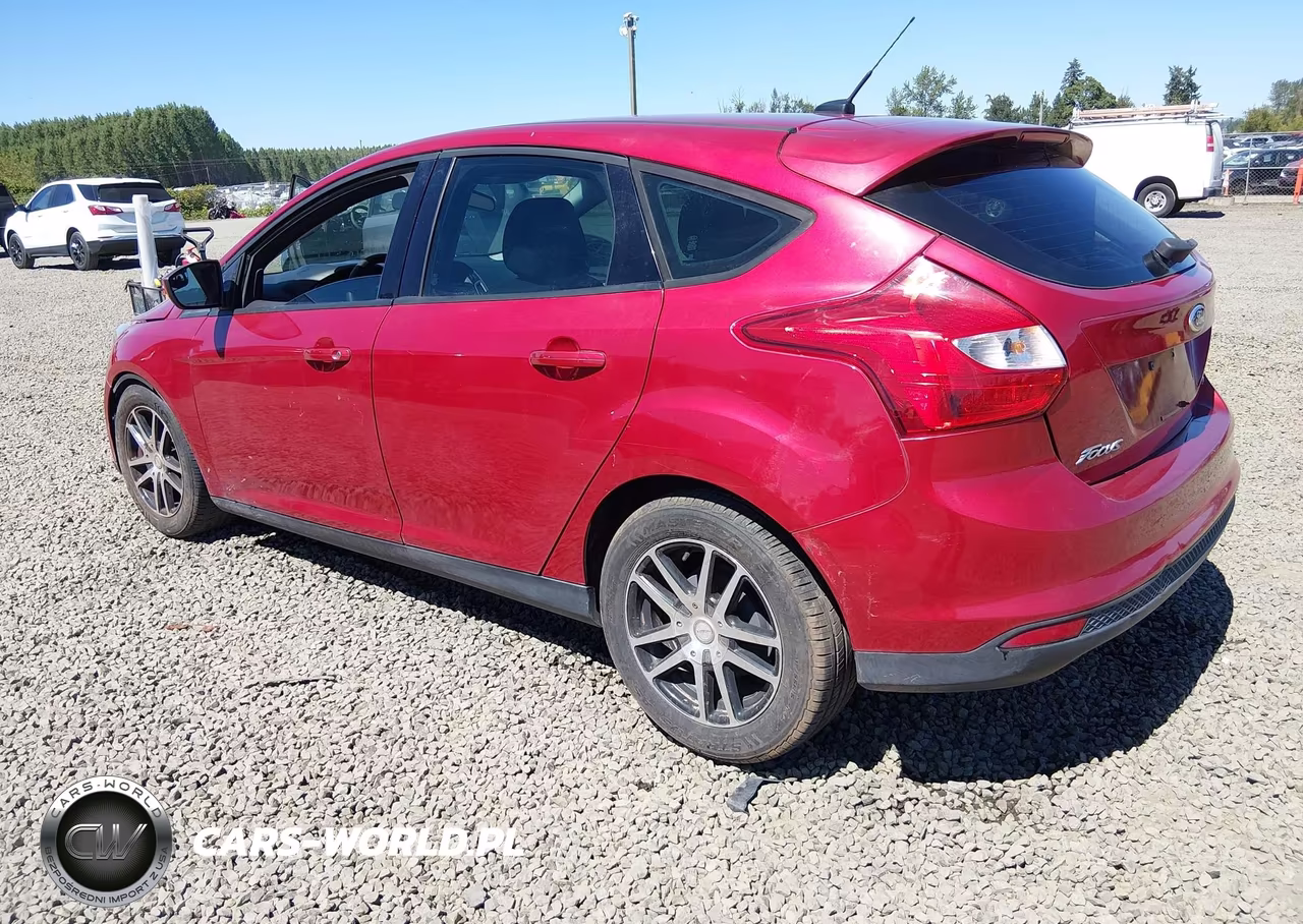2012 Ford Focus Se VIN:1FAHP3K27CL468797 - 3