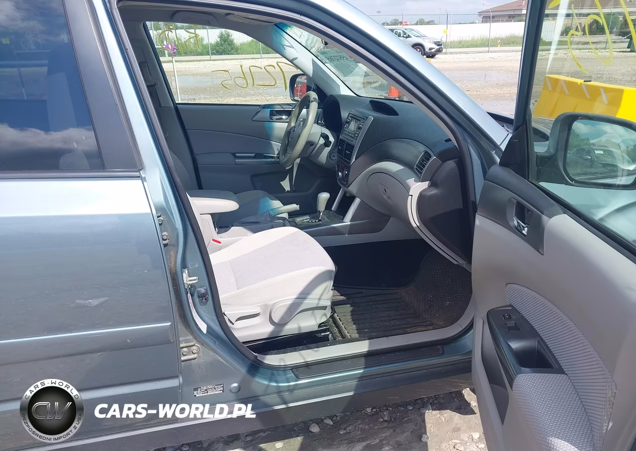 2012 Subaru Forester 2.5X Premium VIN:JF2SHADC2CH463678 - 5